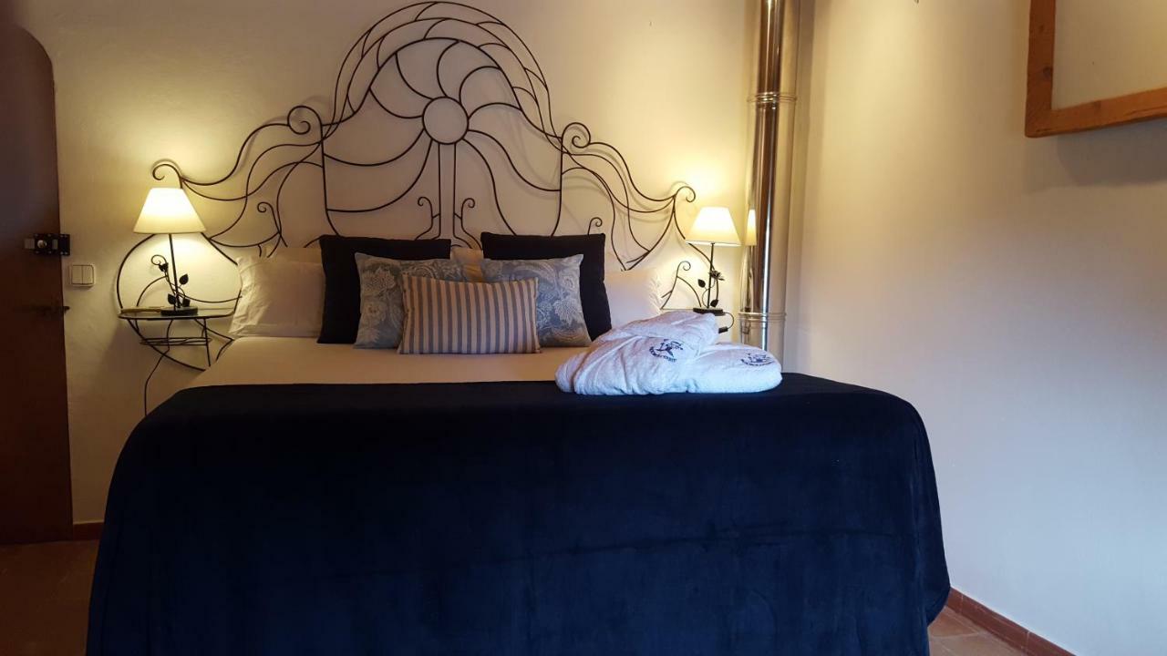 Habitaciones Casa De Campo Daymipaz มาโอน ภายนอก รูปภาพ